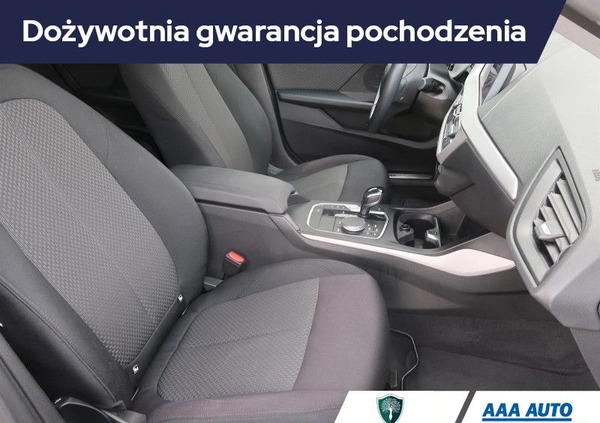 BMW Seria 2 cena 113001 przebieg: 33394, rok produkcji 2021 z Rakoniewice małe 211